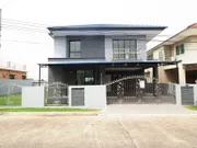 [ขายแล้วค่ะ] บ้านเดี่ยว 2 ชั้น ม.เดอะเกรซ ขนาด 71 ตร.ว. 5นอน 3น้ำ บ้านหลังใหญ่ สวยมาก ถนนเมน พื้นที่กว้าง พร้อมสนามหญ้า ทำเลดี วัสดุพรีเมี่ยม [บางกรวย-ไทรน้อย]