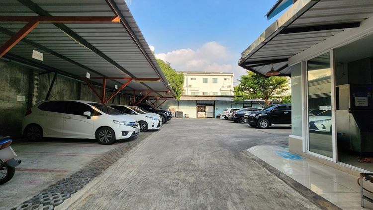 ที่ดินพร้อมออฟฟิศสำนักงาน ซอยโชคชัย4 (ใกล้โรงพยาบาลเปาโลโชคชัย4) 281, ภาพที่ 4