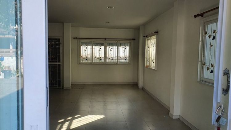 ขาย บ้านแฝด หมู่บ้าน พรพิมาน วิลล์  รังสิต - คลอง 5 (เนื้อที่ 40 ตร.ว.), ภาพที่ 4