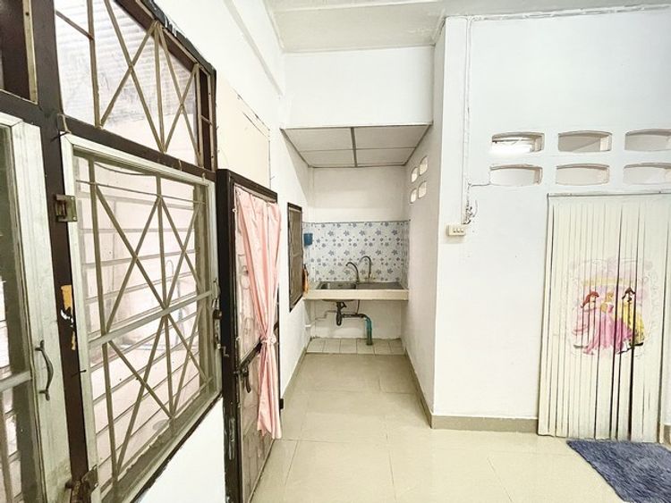 รหัส:  N126616 sale Townhome พระปิ่น2  1750000 B. ใกล้กับ มหาลัยมหิดล , ภาพที่ 4