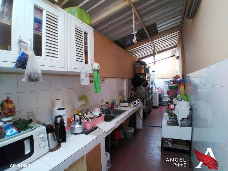 ขาย ทาวน์โฮม ในโครงการ หมู่บ้านไพโรจน์ แขวงบางนาใต้ เขตบางนา, ภาพที่ 4