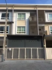 HR1035ให้เช่าทาวน์โฮม 3 ชั้น โครงการThe Rich Biz Home สุขุทวิท 105 เดินทางสะดวกใกล้ทางด่วน
