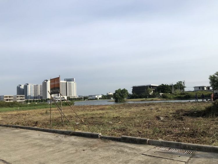 ที่ดินเปล่า ติดทะเลสาป โครงการ The Laken ในเมืองทองธานี, ภาพที่ 4