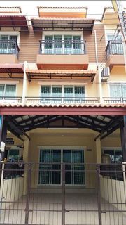 M34 ให้เช่าทาวน์โฮม 3 ชั้น รีโนเวทใหม่ทั้งหลัง หมู่บ้านภัสราวัล ซอยพหลโยธิน 52 แยก 27-25 