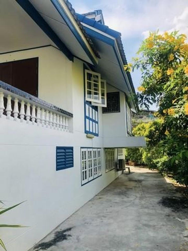 ให้เช่าบ้านเดี่ยว ย่านคลองสาน เจริญนคร เจริญรัถ  ที่จอดรถเยอะมาก , ภาพที่ 4