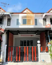 ขายทาวน์เฮ้าส์ หมู่บ้าน เคซี 3  ซอย 15 คลองสามวา - หทัยราษฎร์ 39 ใกล้พรอมานาด ซาฟารีเวิร์ด ตลาดมีนบุรี ตลาดวงศกร ตลาดออเงิน 