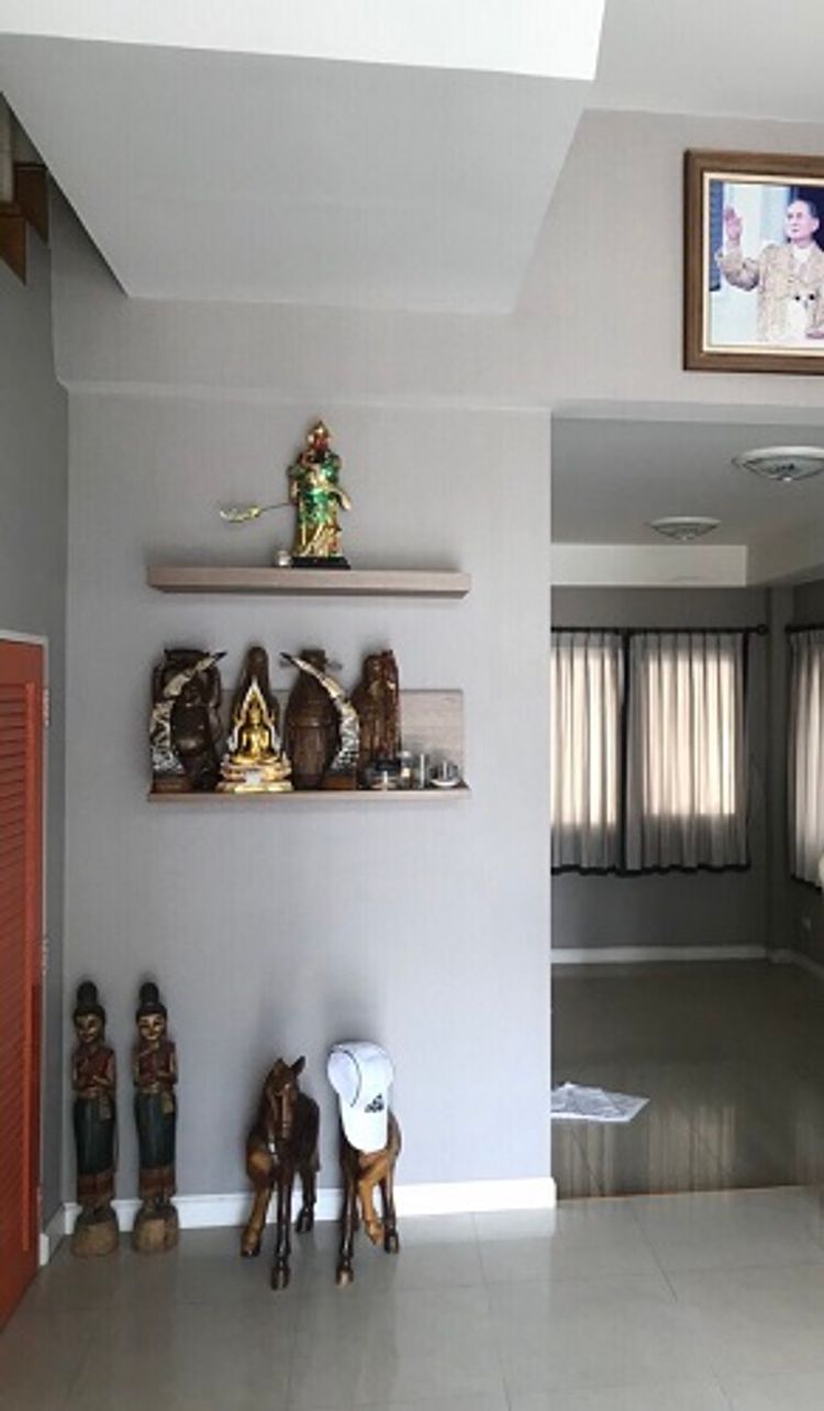 ให้เช่า ทาวน์โฮม ในโครงการ ทาวน์โฮม 3 ชั้นหมู่บ้าน ยูโรเปี้ยนทาวน์ 24/1, ภาพที่ 4