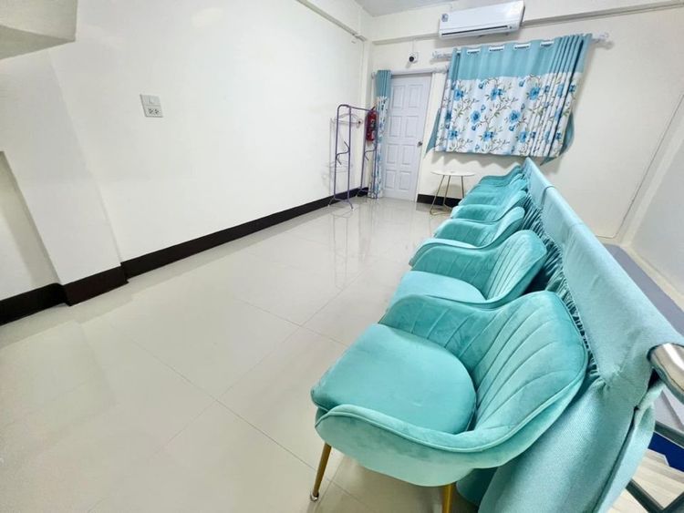 5A3MG0835 ให้เช่าอาคารพาณิชย์สามชั้น   3 ห้องน้ำ   1 ห้องครัว  180   50, ภาพที่ 4