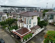 ขายบ้านเดี่ยว 3 ชั้นหลังมุม ใกล้ทางขึ้นลงรถไฟฟ้าสายสีแดงเพียง 200เมตร