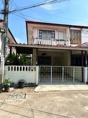 ขายทาวน์เฮ้าส์  :   หมู่บ้านพระปิ่น 2 กรุงเทพมหานคร