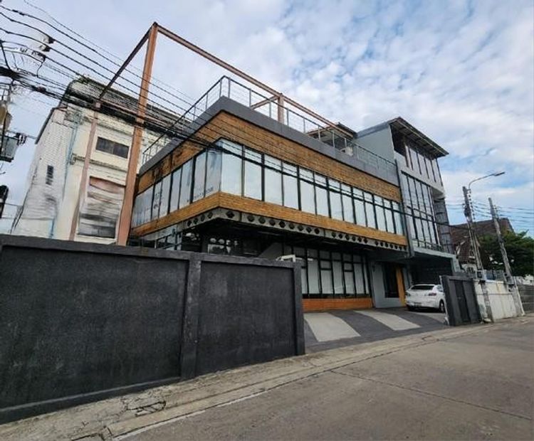 POR2786 ให้เช่าอาคารสำนักงาน 3 ชั้น ติวานนท์ 14 หลังหัวมุม 700 ตรม ใกล้, ภาพที่ 4