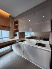 P10CR2302018 ให้เช่า คอนโด ดิ เอ็ดเดรส อโศก 1 ห้องนอน 1 ห้องน้ำ ขนาด 46.5 ตรม.