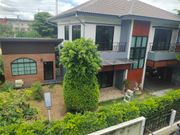 ASS1722 ให้เช่าบ้านเดี่ยวสองชั้น+ออฟฟิศ  3 ห้องนอน  3 ห้องน้ำ  1ห้องรับแขก ขนาดที่ดิน 96.5  ตร ว.   ให้เช่า 40,000 บาทต่อเดือน 