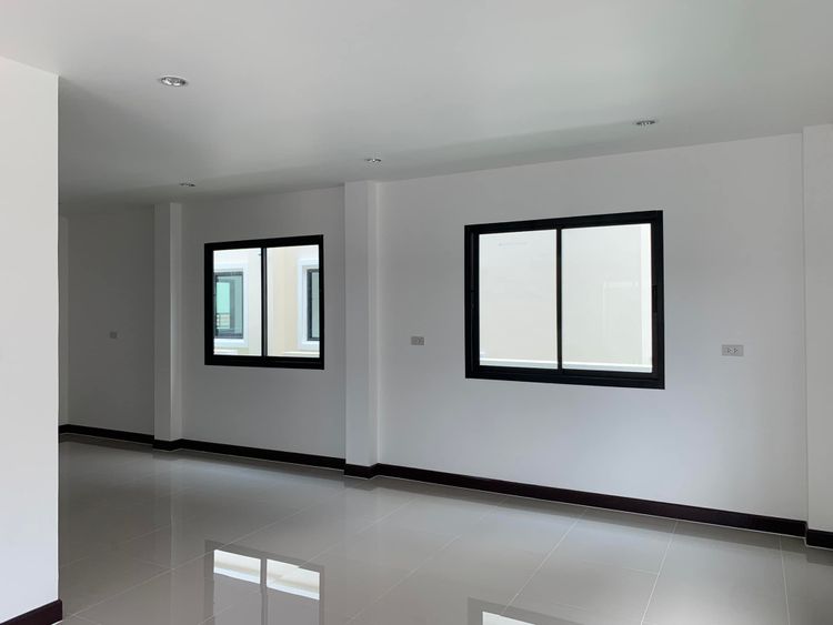 ขาย บ้านเดี่ยว 50 ตรว. ราคา 3.59 ล้านบาท คลองห้า คลองหลวง เพียง 2 กม., ภาพที่ 4