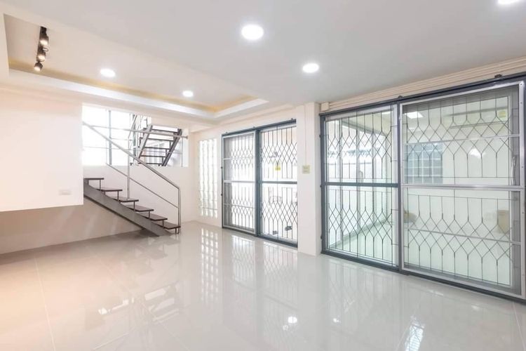 NT6 ให้เช่าบ้านเดี่ยว 3ชั้น ซอยรัชดาภิเษก72 ใกล้รถไฟฟ้าบางซื่อ, ภาพที่ 4