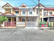 ขาย ทาวน์เฮ้าส์ 2 ชั้นหมู่บ้านลภาวัน12 ต.ละหาร อ.บางบัวทอง จ.นนทบุรี