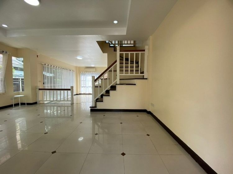 [A510]ให้เช่าพาร์คแกลเลอรี่ วัชรพล ทาวน์โฮม 3ชั้น หลังริม 38 ตร.วา , ภาพที่ 4