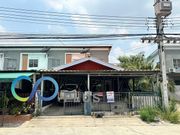 พฤุกษา 64/2 คลอง 3 / 34.4 ตรางวา 3 ห้องนอน 2 ห้องน้ำ 1 ที่จอดรถ  