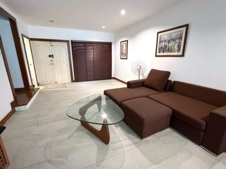 WW626 ขาย ทาวน์โฮม 4 ชั้น หมู่บ้านกลางกรุง บริทติช ทาวน์ ทองหล่อ, ภาพที่ 4