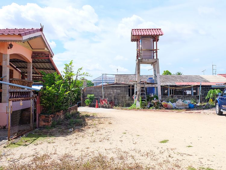 ขายบ้านพร้อมที่ดิน 1 ไร่ 57 ตร.วา. ติดทางหลวงหมายเลข 3375 6) จ.ระยอง ลบ, ภาพที่ 4