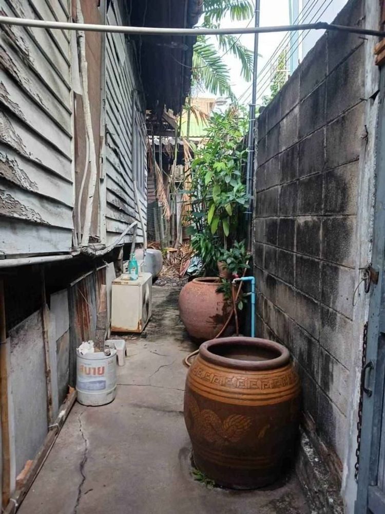 ขาย บ้าน บ้าน 2 หลัง พร้อมที่ดิน ย่านบางลำพู ขนาด 60 ต.ร.ว บันเทิงที่, ภาพที่ 4
