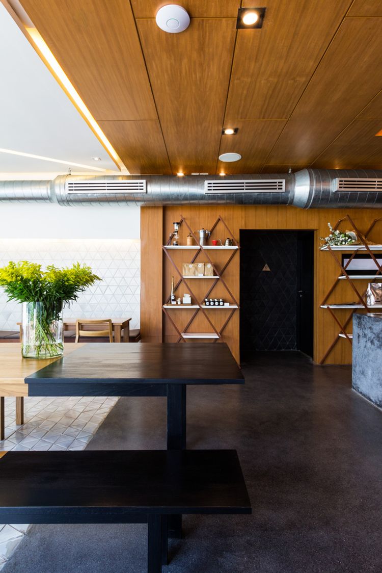 C8MG100495  ขายอาคารตึกสำนักงาน Office & COFFEE SHOP  3 ชั้น  2ห้องนอน , ภาพที่ 4