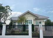ให้เช่า บ้านหน้าซอยหมู่บ้านน้ำเพชร3 ใกล้เทศบาล ใกล้โรงบาลเจ้าพระยา ตำบลท่าพี่เลี้ยง อำเภอเมืองสุพรรณบุรี จังหวัดสุพรรณบุรี