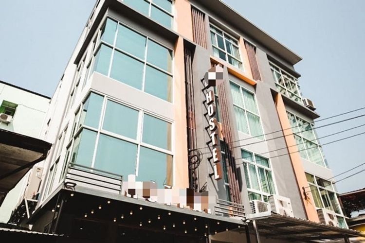 Hostel Cafe & Bar MRT ศูนย์วัฒนธรรม อาคาร 4 ชั้น ใจกลางเมือง Big-C For , ภาพที่ 4
