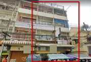 นักท่องเที่ยวจำนวนมาก วัดชนะสงคราม ให้เช่า Hostel 2 คูหา  ถ. ข้าวสาร สามเสน 5ชัั้น ดาดฟ้า ต่อรองได้ 15 แอร์  10น้ำ 15นอน  