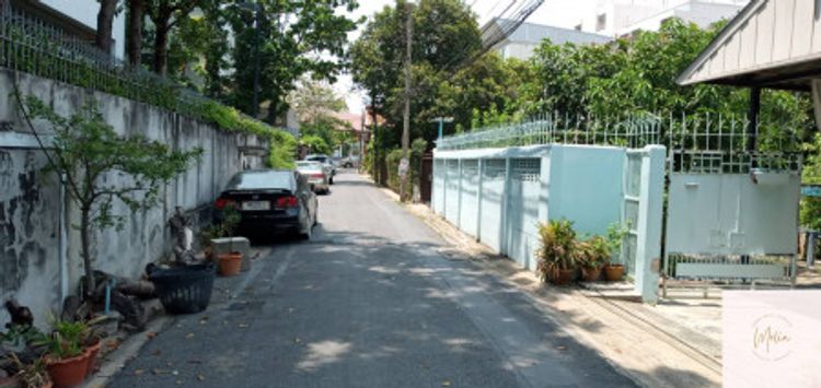 ขายที่ดิน แถมบ้านเข้าซอย ประมาณ 100 เมตร ลาดพร้าว 12  , ภาพที่ 4