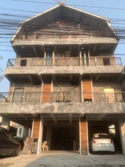 A9MG2821 โรงแรมสี่ชั้น ทำเลในเมือง  6ห้องนอน  8ห้องน้ำ   1ห้องครัว  4-5ที่จอดรถ  ขนาดที่ดิน  51.80ตร ว.  ให้เช่า 100,000บาทต่อเดือน 