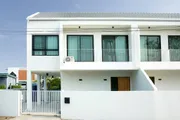 AHD1537 ให้เช่าบ้านแฝดสองชั้น 3ห้องนอน   3ห้องน้ำ   1ห้องรับแขก ขนาดที่ดิน 35ตร ว.  ให้เช่า   14,000บาทต่อเดือน 
