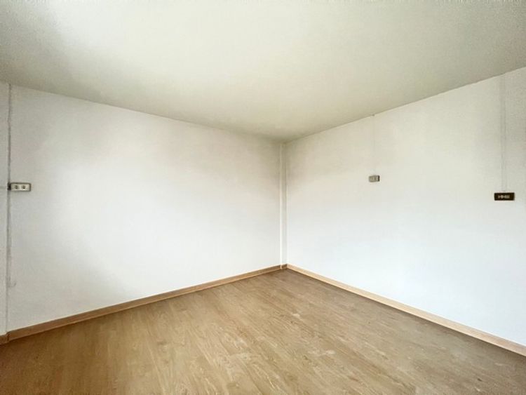 ขายด่วน TOWNHOUSE -  ใหญ่ 17 ตร.วา 0 งาน 0 RAI 2890000 B. ไม่ไกลจาก, ภาพที่ 4