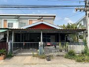 พฤุกษา 64/2 คลอง 3 / 34.4 ตรางวา 3 ห้องนอน 2 ห้องน้ำ 1 ที่จอดรถ  