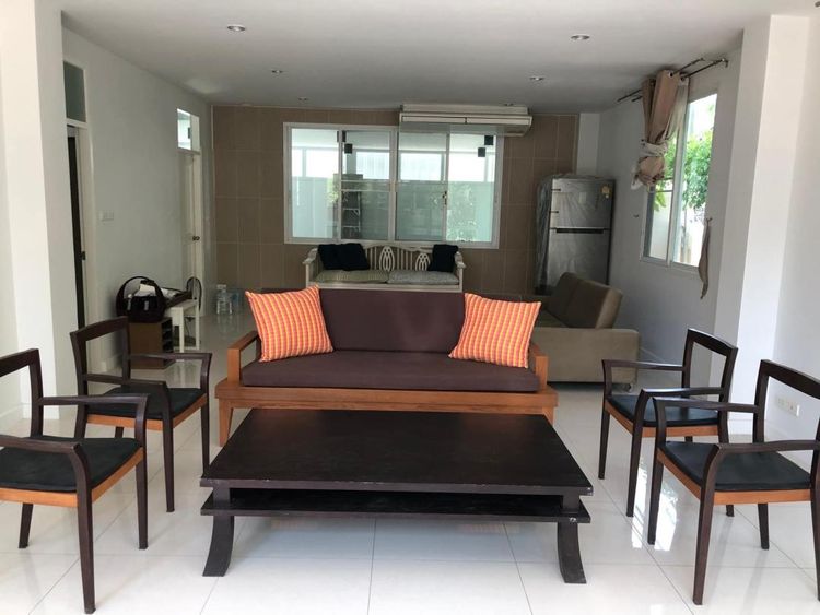 ให้เช่าบ้านแฝด 3 ชั้น รีโนเวทใหม่ย่านตลาดพลู ธนบุรี ใกล้รBTS วุฒากาศ, ภาพที่ 4