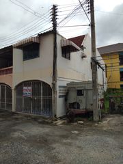 ขาย บ้านสองชั้นห้องริม ตำบลเขาสามยอด อำเภอเมืองลพบุรี จังหวัดลพบุรี