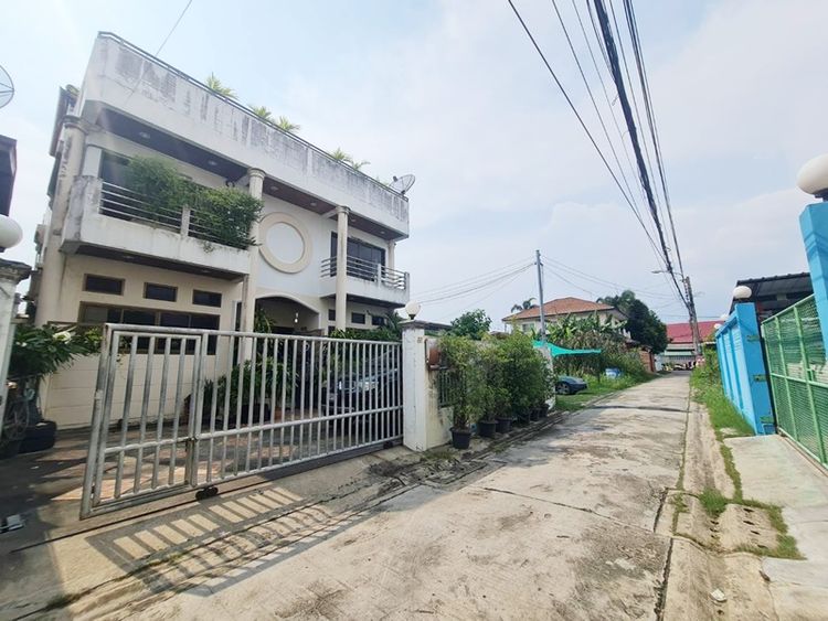 ขาย บ้าน แขวงบางแวก เขตขายบ้านเดี่ยว 3 ชั้น 50ตารางวา (เจ้าของขายเอง), ภาพที่ 4