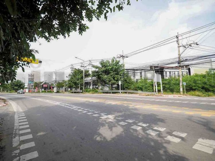 ที่ดิน 96 ตรว. แปลงมุม ซอย วัดลาดปลาดุก ติด Max Valu, ภาพที่ 4