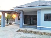 5A3MG0821 ให้เช่าบ้านเดี่ยวชั้นเดียว    2ห้องนอน   2ห้องน้ำ   1ห้องรับแขก   ขนาดที่ดิน 40 ตรว. พื้นที่ใช้สอย 70ตรม. ให้เช่าราคา  8,000 บาทต่อเดือน  