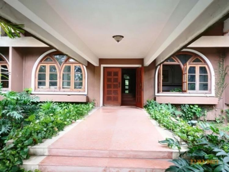 ขาย บ้านเดี่ยว ติดสนามกอล์ฟหลุม 8  ม.นวธานี 3 ไร่ 75.3 ตร.วา วิวสวยมาก, ภาพที่ 4