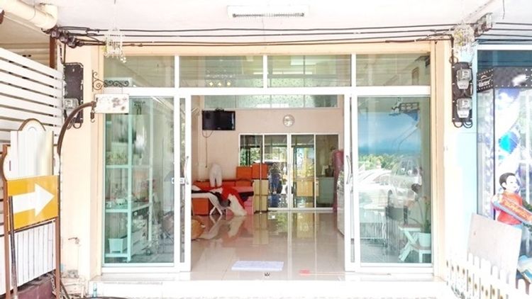 ตลาดลุงเพิ่ม ทำเลดีและโดดเด่น ให้เช่า-ขาย อาคารพานิชย์ 3 ชั้นครึ่ง 2นอน, ภาพที่ 4