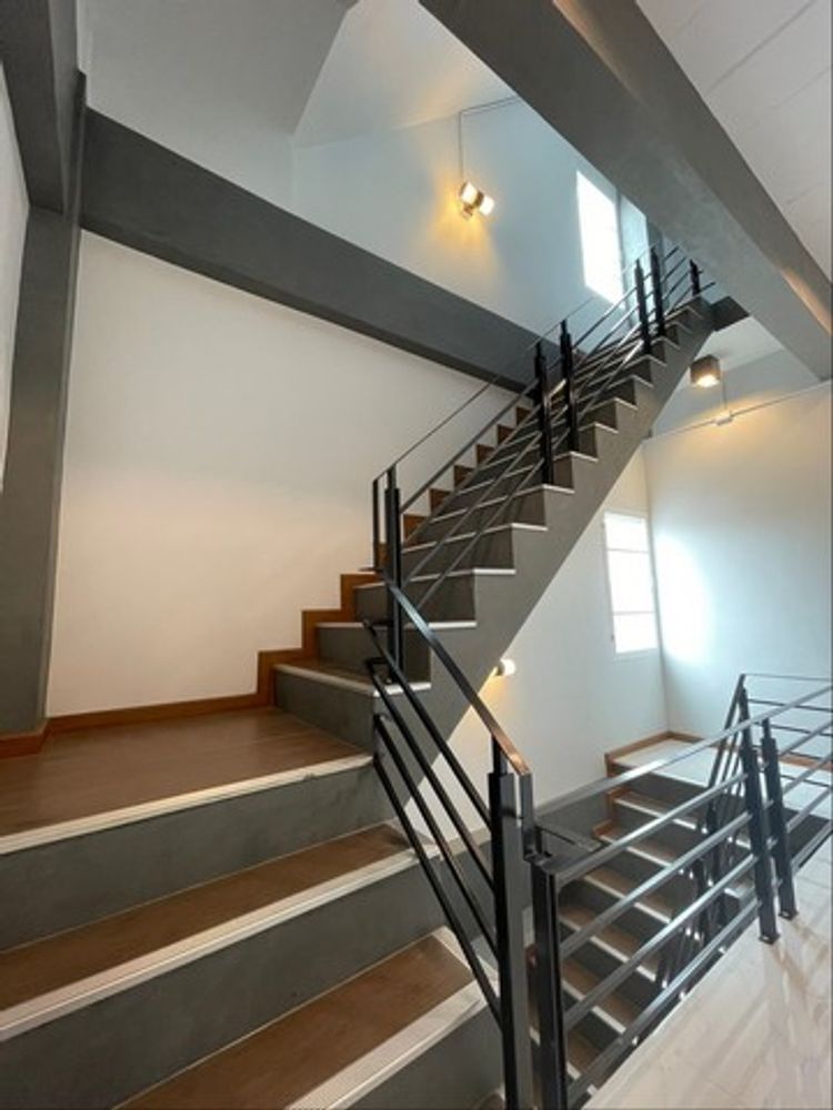 S2460 ให้เช่าบ้านเดี่ยว 3 ชั้น ซอยจรัญสนิทวงศ์ 67, ภาพที่ 4