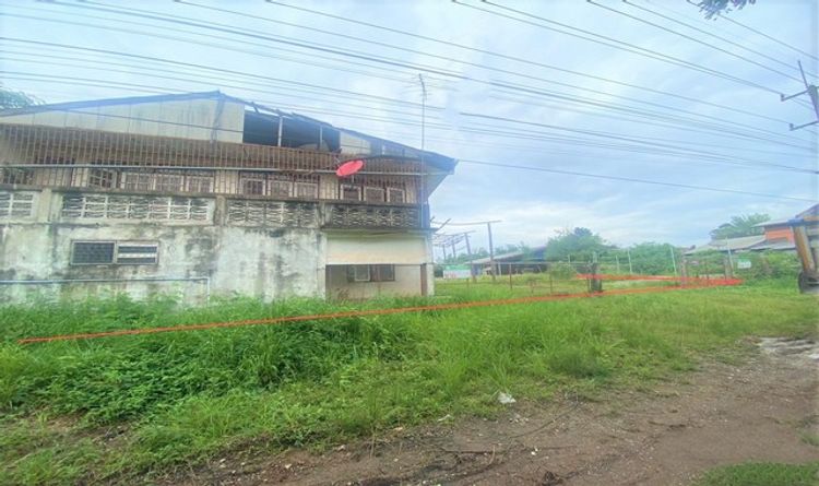 ขายบ้านครึ่งตึกครึ่งไม้  อำเภอเมืองหนองบัวลำภู หนองบัวลำภู, ภาพที่ 4