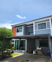 ASS1718 ให้เช่าบ้านเดี่ยวสองชั้น  3 ห้องนอน  3 ห้องน้ำ  1 ห้องรับแขก ขนาดที่ดิน  44  ตร ว.   ให้เช่า 15,000บาทต่อเดือน 
