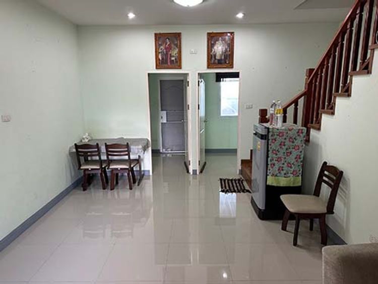 C4MG100448 ขายทาวน์โฮม2 ชั้น   3 ห้องนอน  3 ห้องน้ำ    1ห้องรับแขก     , ภาพที่ 4