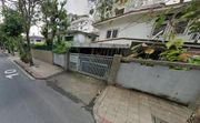 ขายที่ดินพร้อมบ้านเดี่ยว 2 ชั้น เนื้อที่ 60 ตรว. ซอยนราธิวาสราชนครินทร์ 10 ติดถนน ใกล้ BTS เซนต์หลุยส์ บ้าน 4 ห้องนอน 2 ห้องน้ำ 