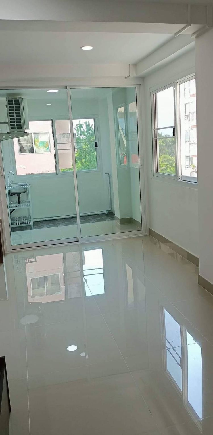 ให้เช่าอินทราวิวคอนโดทาวน์/ห้องมุม/3,700/ด. ถ.รามอินทรา109, ภาพที่ 4