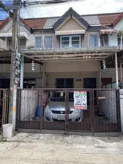 ขาย ทาวน์เฮ้าส์นวลจันทร์-เกษตรนวมินทร์ ม.สวนทิพย์