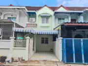 ขายและให้เช่า ทาวน์โฮม แขวงลาดพร้าว เขตลาดพร้าว กรุงเทพมหานคร