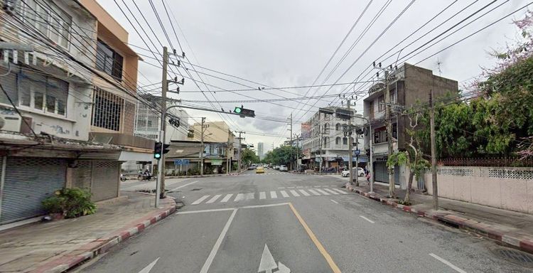 ขายทาวน์โฮม 3 ชั้น ติดถนนใหญ่ ใกล้โรงพยาบาลวชิรพยาบาล !, ภาพที่ 4
